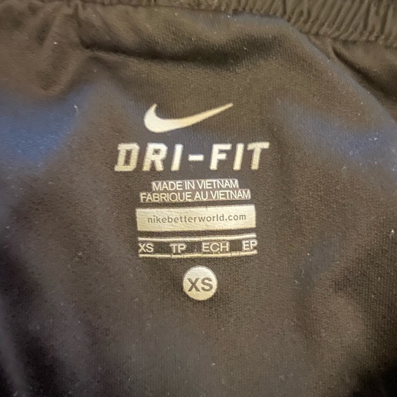 Nike Dri-Fit Running Shorts - Picture 3 of 3